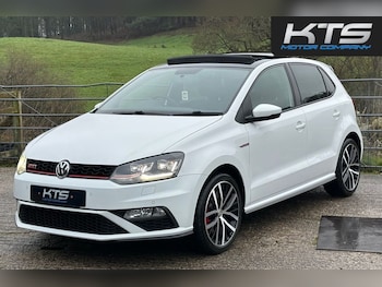 Used Volkswagen Polo 2016 for sale - 77368938: Photo