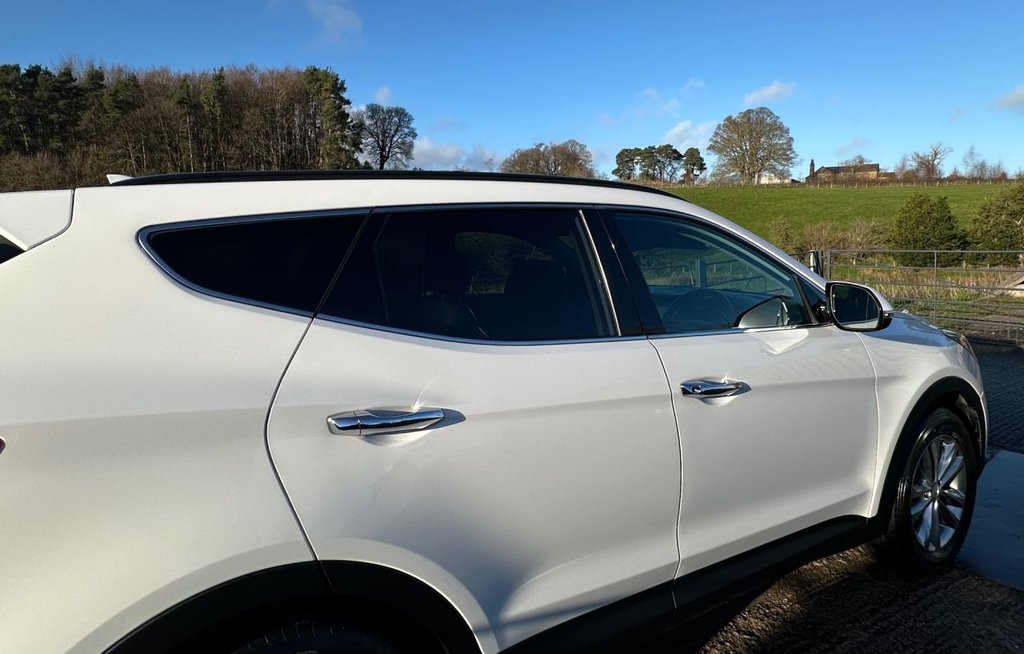 Used Hyundai Santa Fe 2016 for sale - 76783959: Photo 11