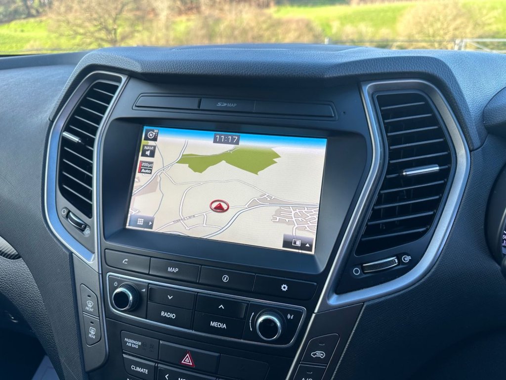 Used Hyundai Santa Fe 2016 for sale - 76783959: Photo 29