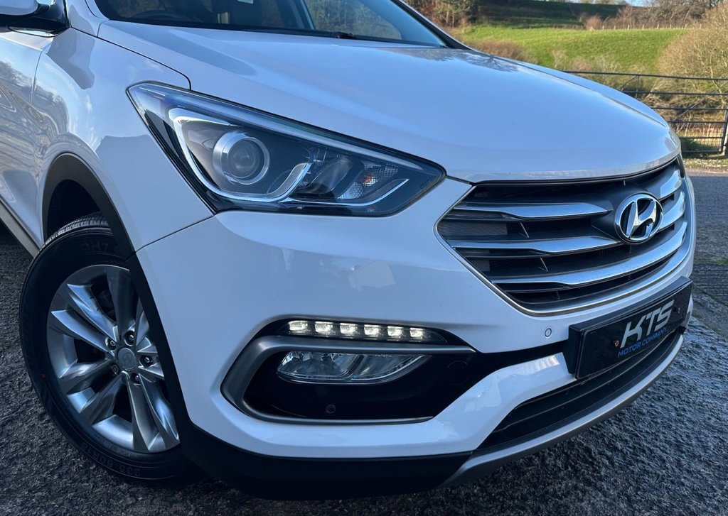 Used Hyundai Santa Fe 2016 for sale - 76783959: Photo 5