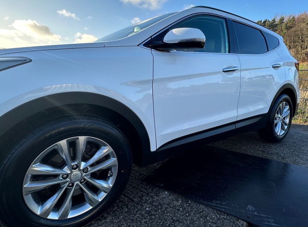 Used Hyundai Santa Fe 2016 for sale - 76783959: Photo 7