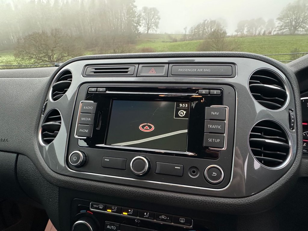 Used Volkswagen Tiguan 2014 for sale - 77111222: Photo 28