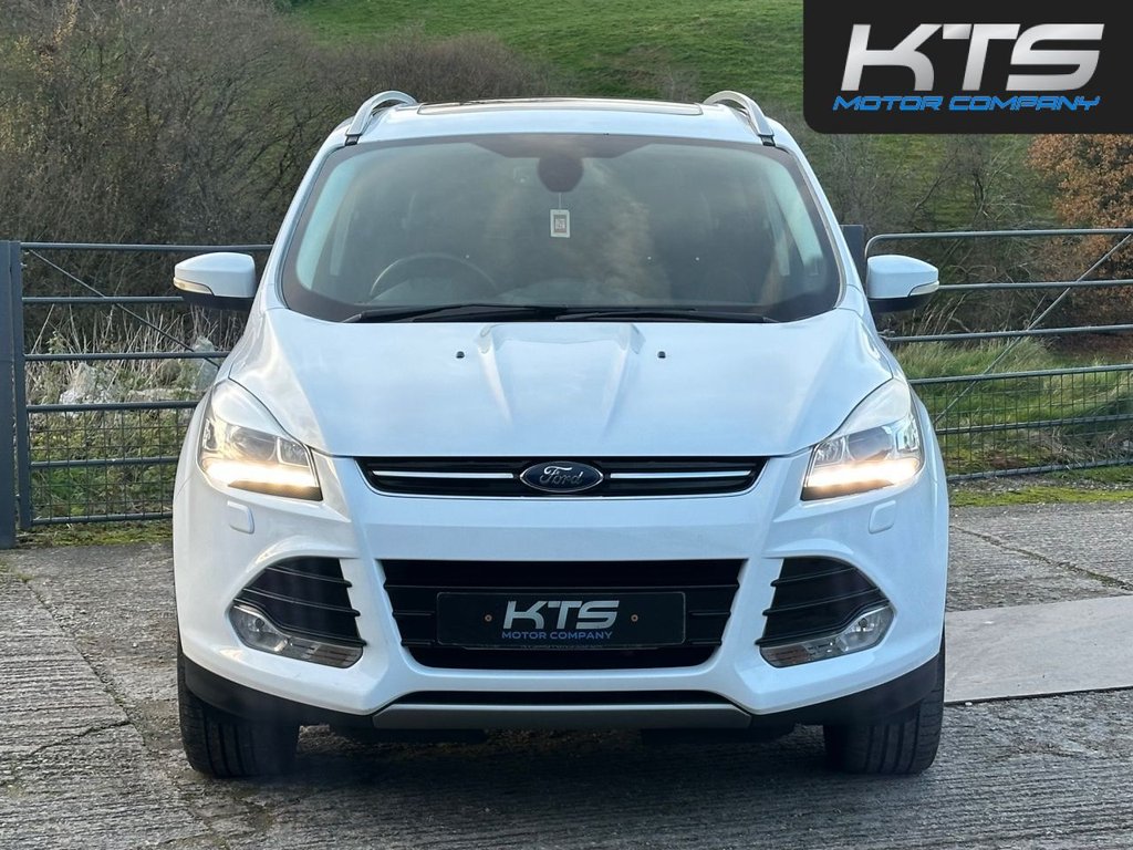 Used Ford Kuga 2015 for sale - 76797797: Photo 2