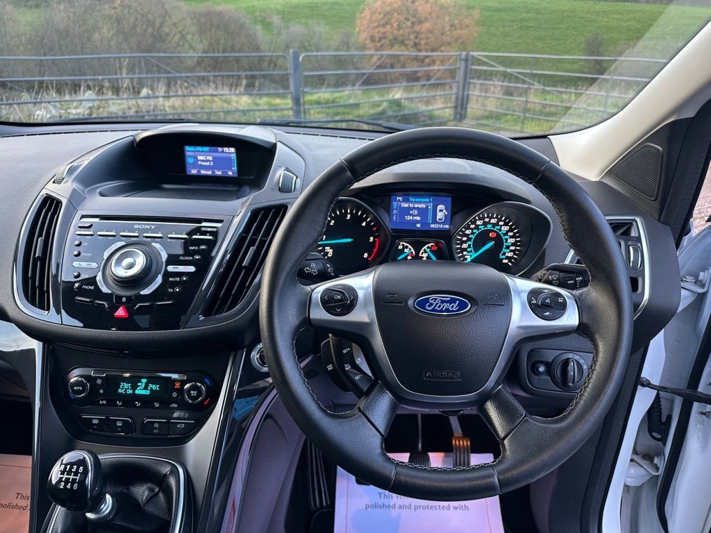 Used Ford Kuga 2015 for sale - 76797797: Photo 28