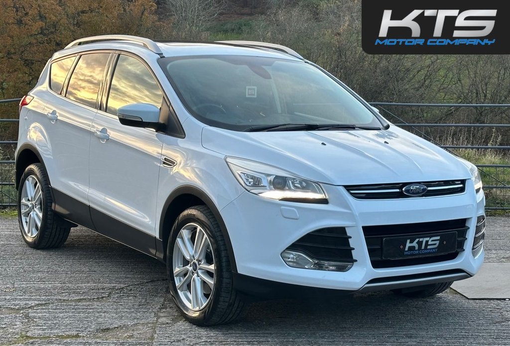 Used Ford Kuga 2015 for sale - 76797797: Photo 4