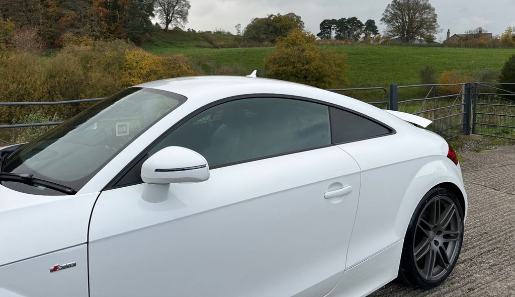 Used Audi TT 2014 for sale - 76569895: Photo 10
