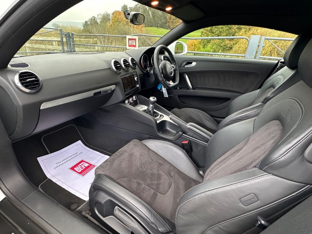 Used Audi TT 2014 for sale - 76569895: Photo 19