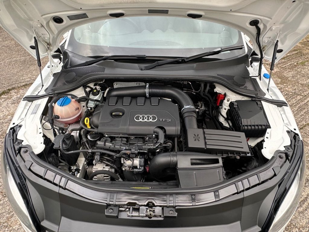 Used Audi TT 2014 for sale - 76569895: Photo 46