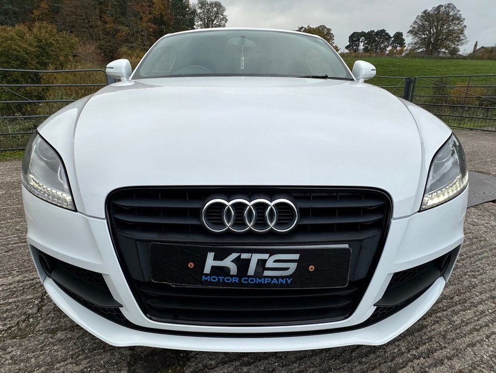 Used Audi TT 2014 for sale - 76569895: Photo 8
