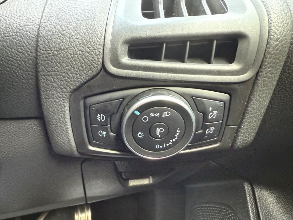 Used Ford Focus 2016 for sale - 76724659: Photo 18