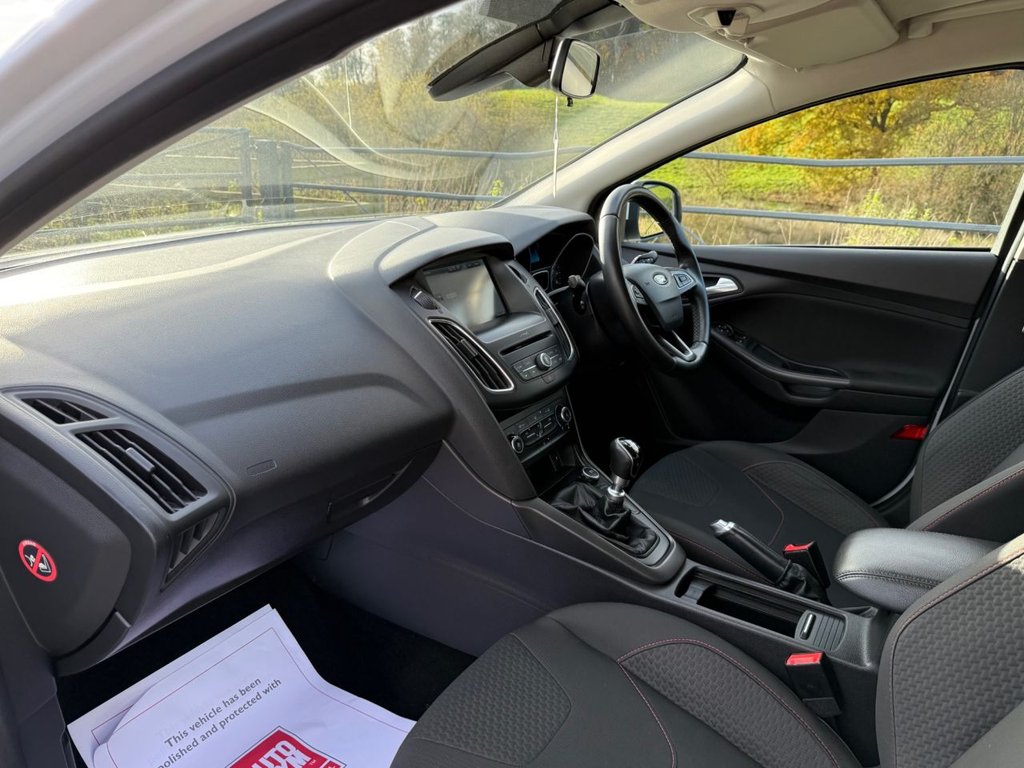 Used Ford Focus 2016 for sale - 76724659: Photo 9