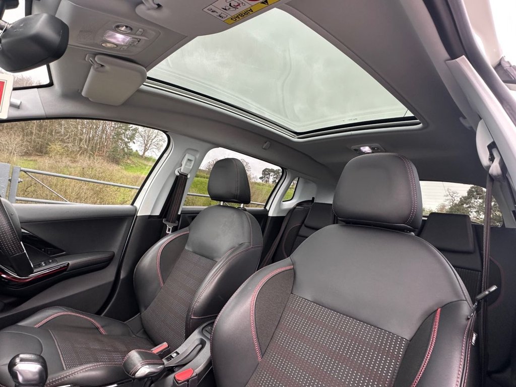 Used Peugeot 2008 2016 for sale - 78082641: Photo 19