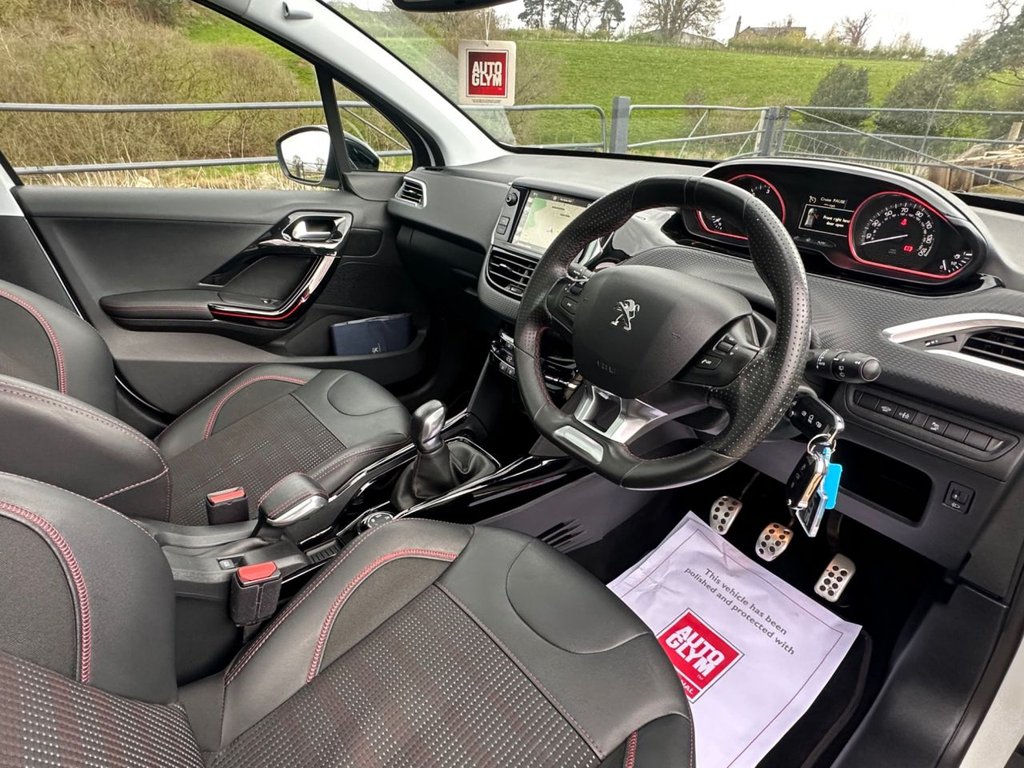 Used Peugeot 2008 2016 for sale - 78082641: Photo 22