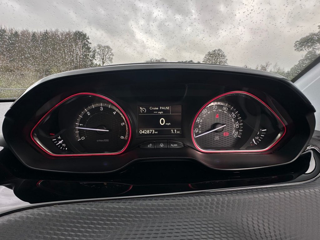 Used Peugeot 2008 2016 for sale - 78082641: Photo 28