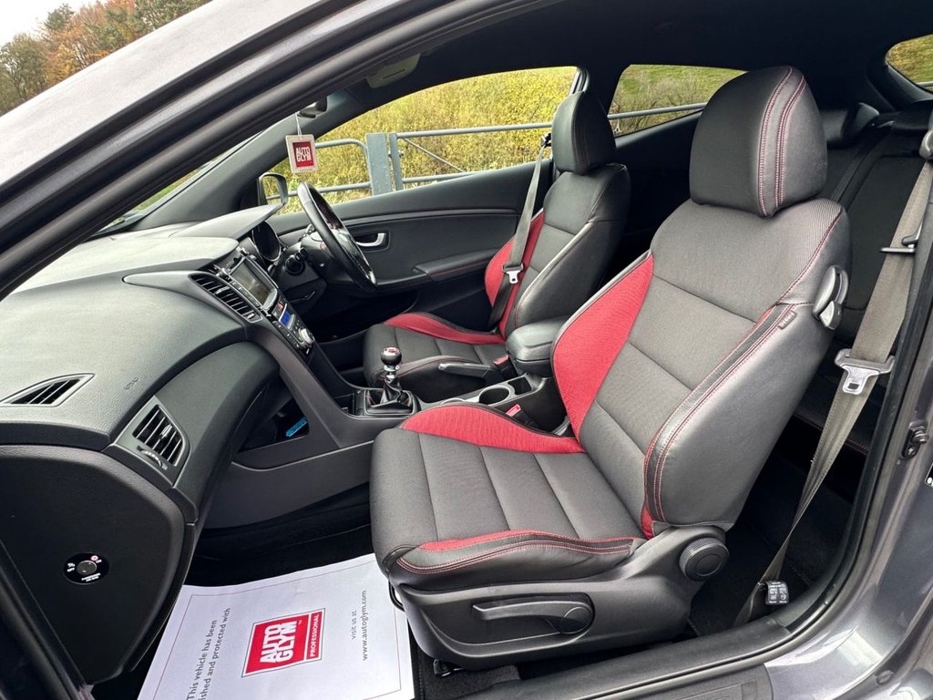 Used Hyundai i30 2015 for sale - 76569988: Photo 17