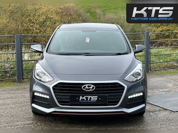 Used Hyundai i30 2015 for sale - 76569988: Photo