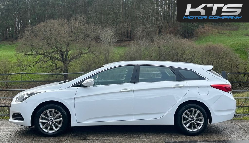 Used Hyundai i40 2017 for sale - 77089354: Photo 6
