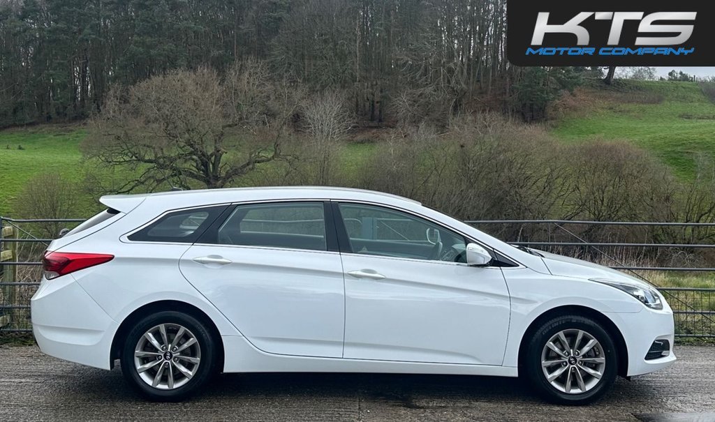 Used Hyundai i40 2017 for sale - 77089354: Photo 8