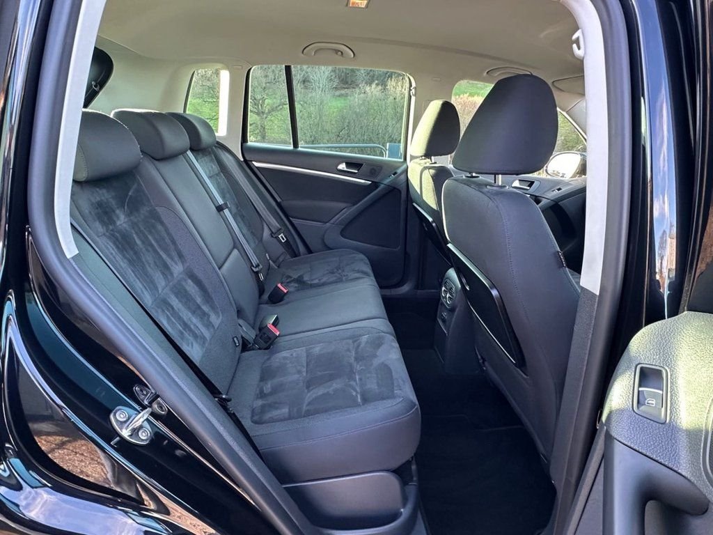 Used Volkswagen Tiguan 2012 for sale - 78186819: Photo 23
