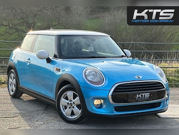 Used MINI Hatch 2017 for sale - 78082304: Photo