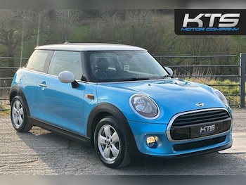Used MINI Hatch 2017 for sale - 78082304: Photo