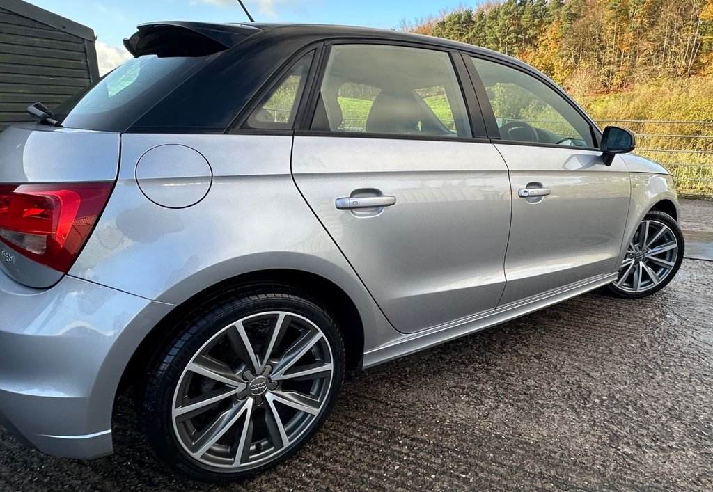 Used Audi A1 2014 for sale - 76570642: Photo 16