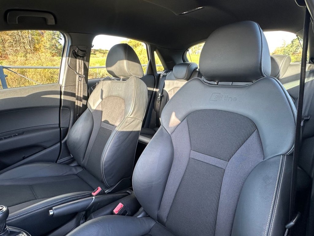 Used Audi A1 2014 for sale - 76570642: Photo 19