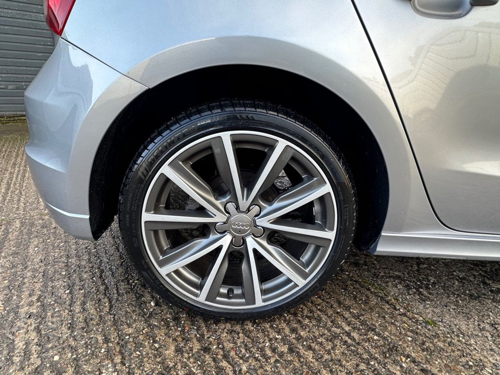 Used Audi A1 2014 for sale - 76570642: Photo 43