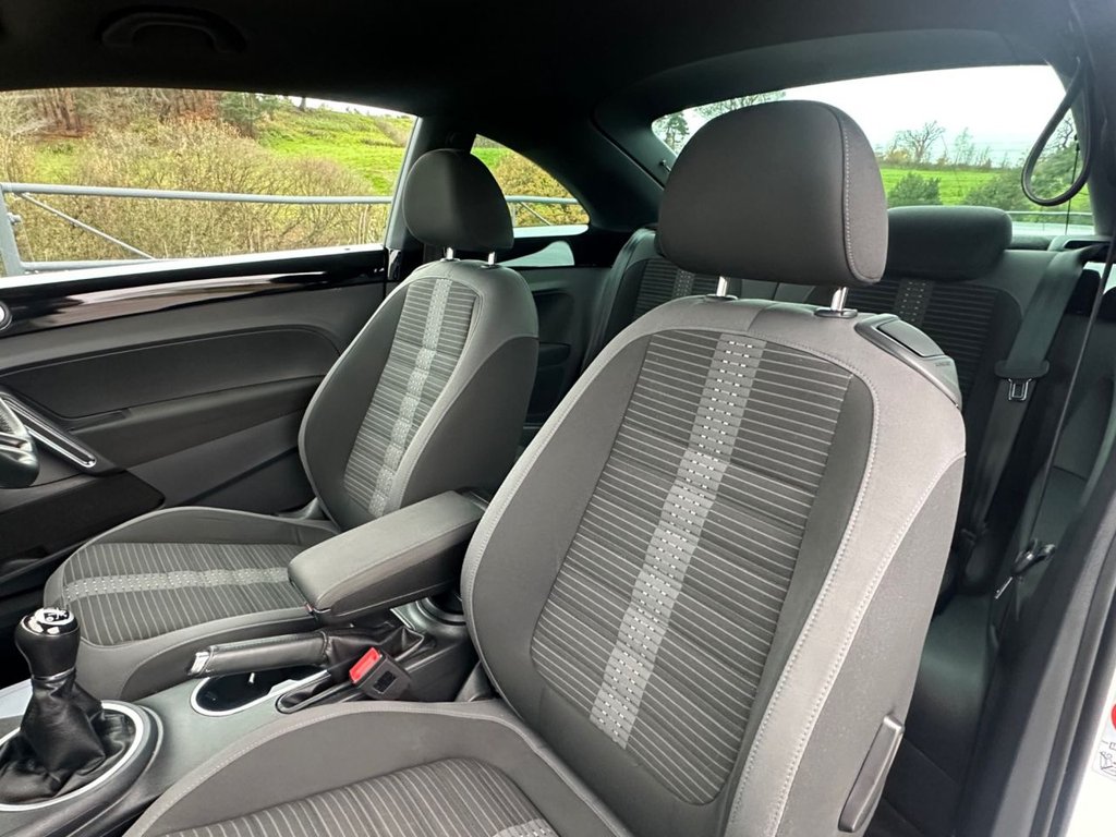 Used Volkswagen Beetle 2013 for sale - 76768742: Photo 15