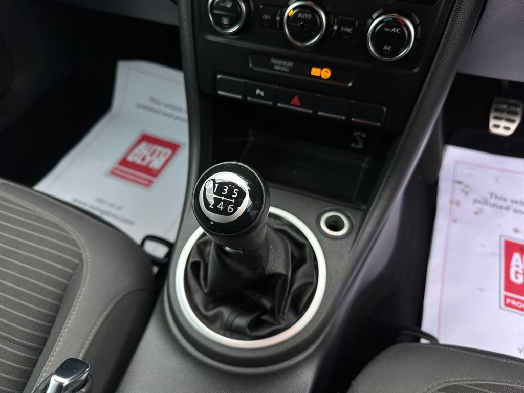 Used Volkswagen Beetle 2013 for sale - 76768742: Photo 25