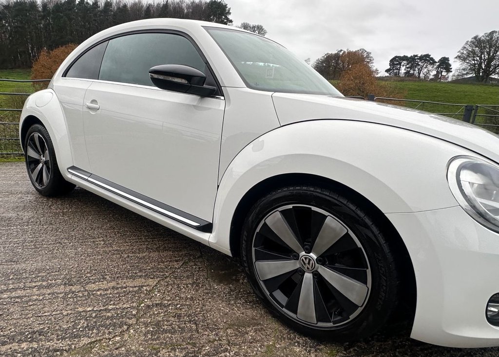 Used Volkswagen Beetle 2013 for sale - 76768742: Photo 32