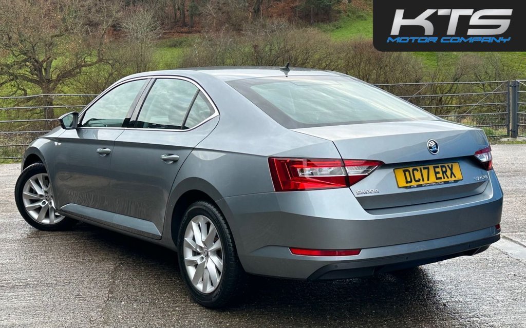 Used Skoda Superb 2017 for sale - 76883513: Photo 11