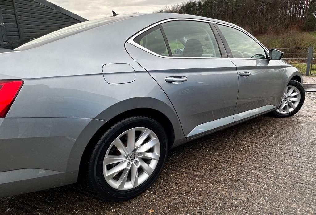 Used Skoda Superb 2017 for sale - 76883513: Photo 15
