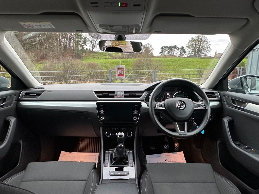 Used Skoda Superb 2017 for sale - 76883513: Photo 33