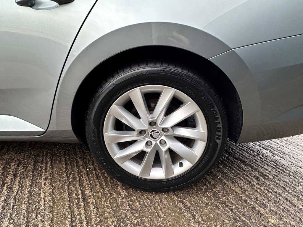 Used Skoda Superb 2017 for sale - 76883513: Photo 40