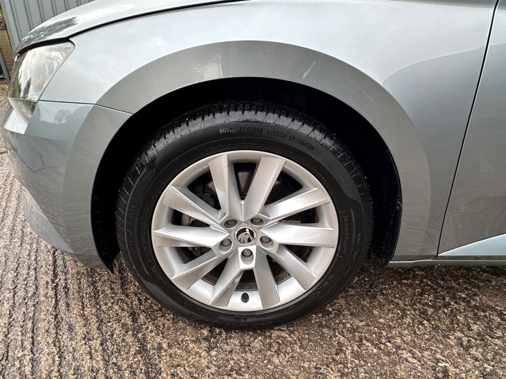 Used Skoda Superb 2017 for sale - 76883513: Photo 41