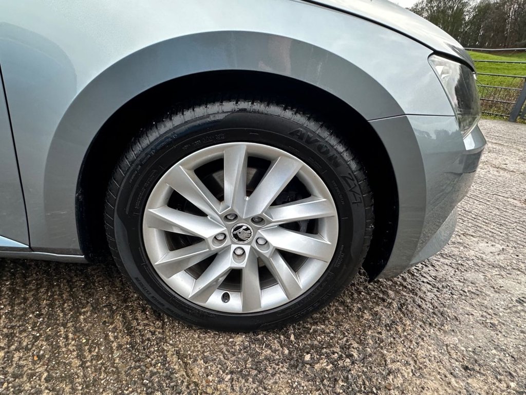 Used Skoda Superb 2017 for sale - 76883513: Photo 42