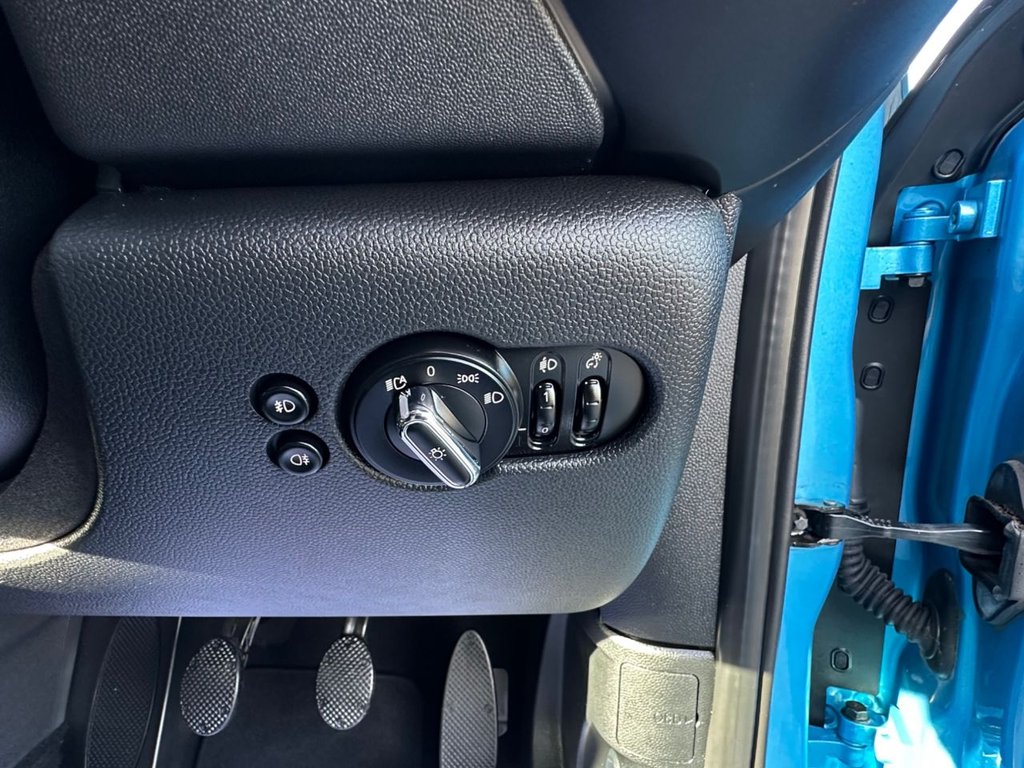 Used MINI Hatch 2017 for sale - 76570050: Photo 31