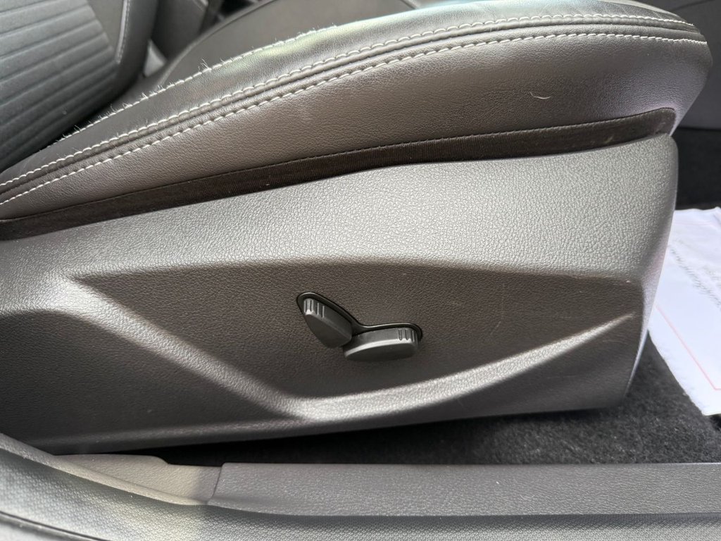 Used Ford Focus 2018 for sale - 76740616: Photo 17