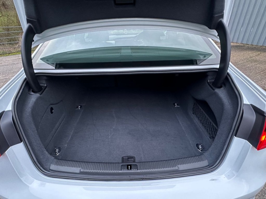 Used Audi A6 Saloon 2012 for sale - 77287859: Photo 35