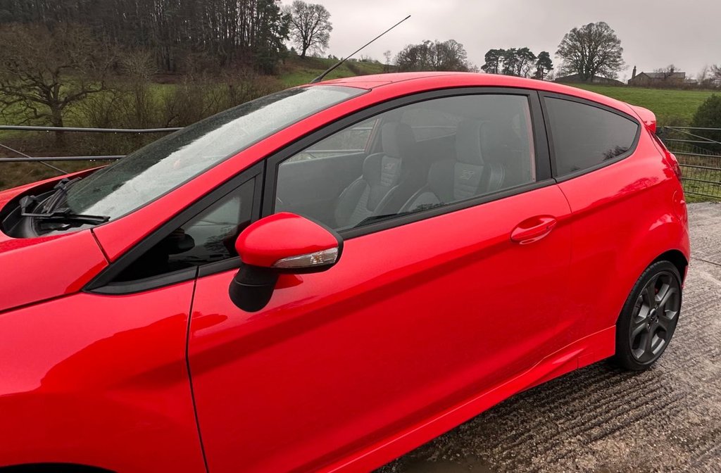 Used Ford Fiesta 2016 for sale - 77356688: Photo 8