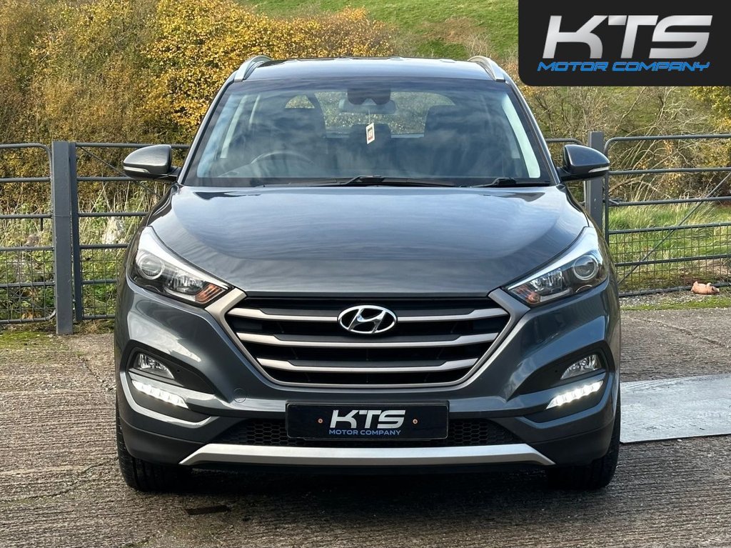 Used Hyundai TUCSON 2017 for sale - 76569753: Photo 2