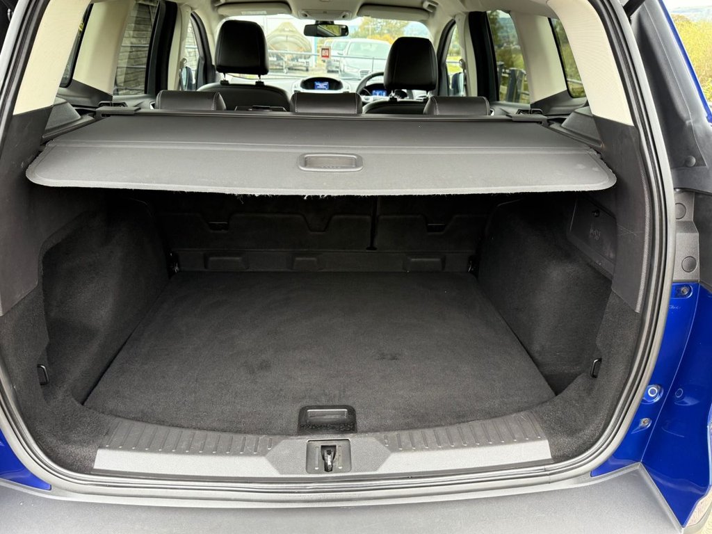 Used Ford Kuga 2015 for sale - 76569767: Photo 13