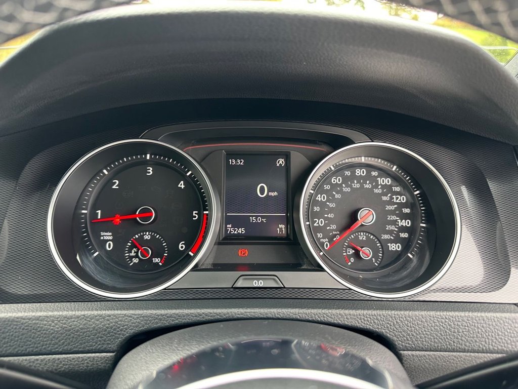 Used Volkswagen Golf 2014 for sale - 76569791: Photo 23