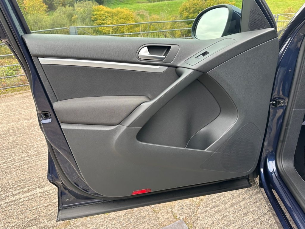 Used Volkswagen Tiguan 2014 for sale - 76569771: Photo 35