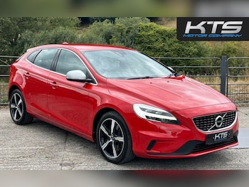 Used Volvo V40 2016 for sale - 79482318: Photo