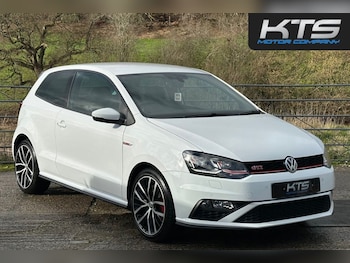 Used Volkswagen Polo 2016 for sale - 77360194: Photo