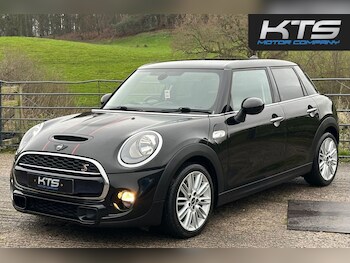 Used MINI Hatch 2015 for sale - 76901106: Photo