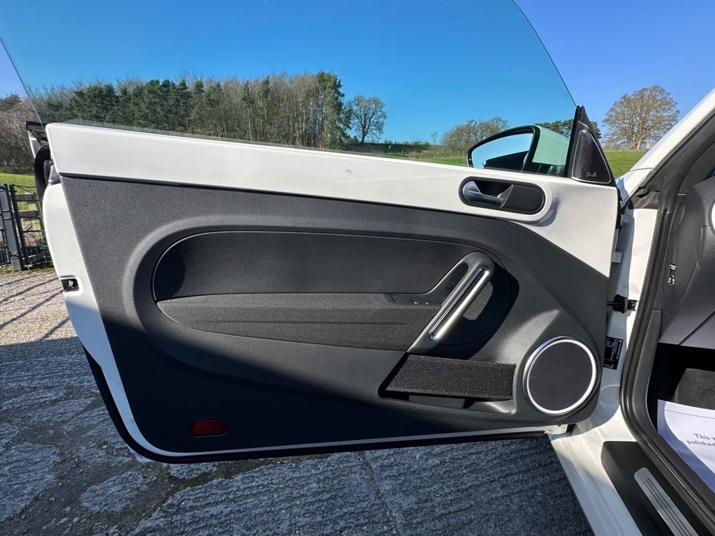 Used Volkswagen Beetle 2012 for sale - 77734743: Photo 29