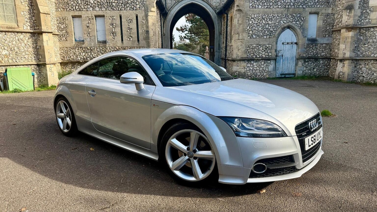 Used Audi TT 2011 for sale - 77247403: Photo 12